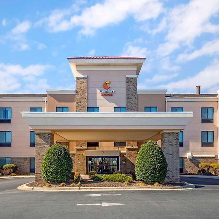 Comfort Suites Whitsett - Greensboro East Екстериор снимка
