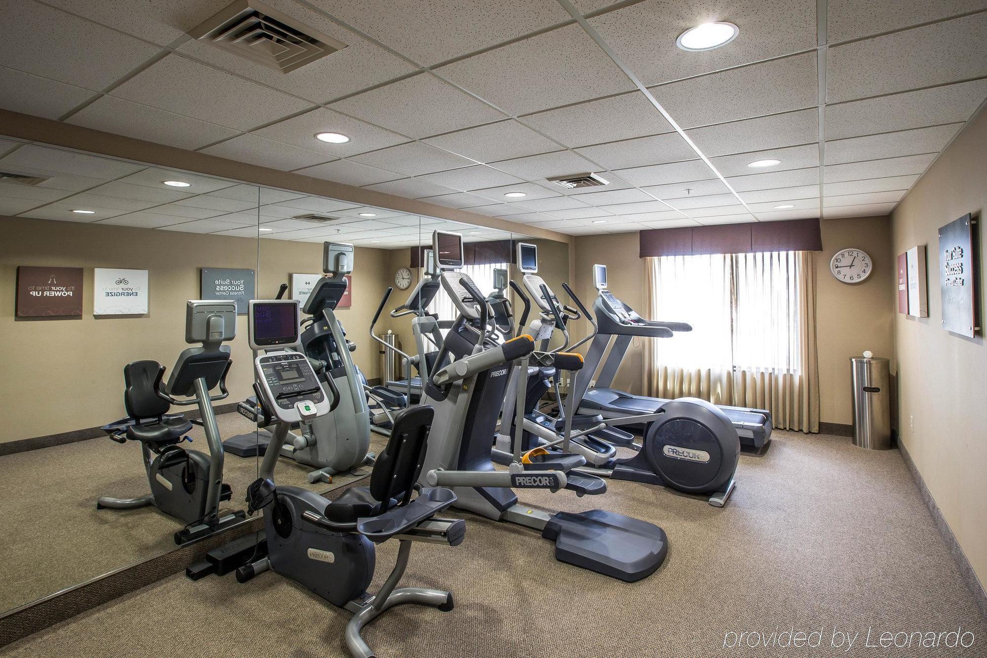 Comfort Suites Whitsett - Greensboro East Екстериор снимка
